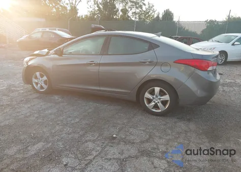 2013 Hyundai Elantra Gls z USA, uszkodzony, nr VIN 5NPDH4AE1DH268348